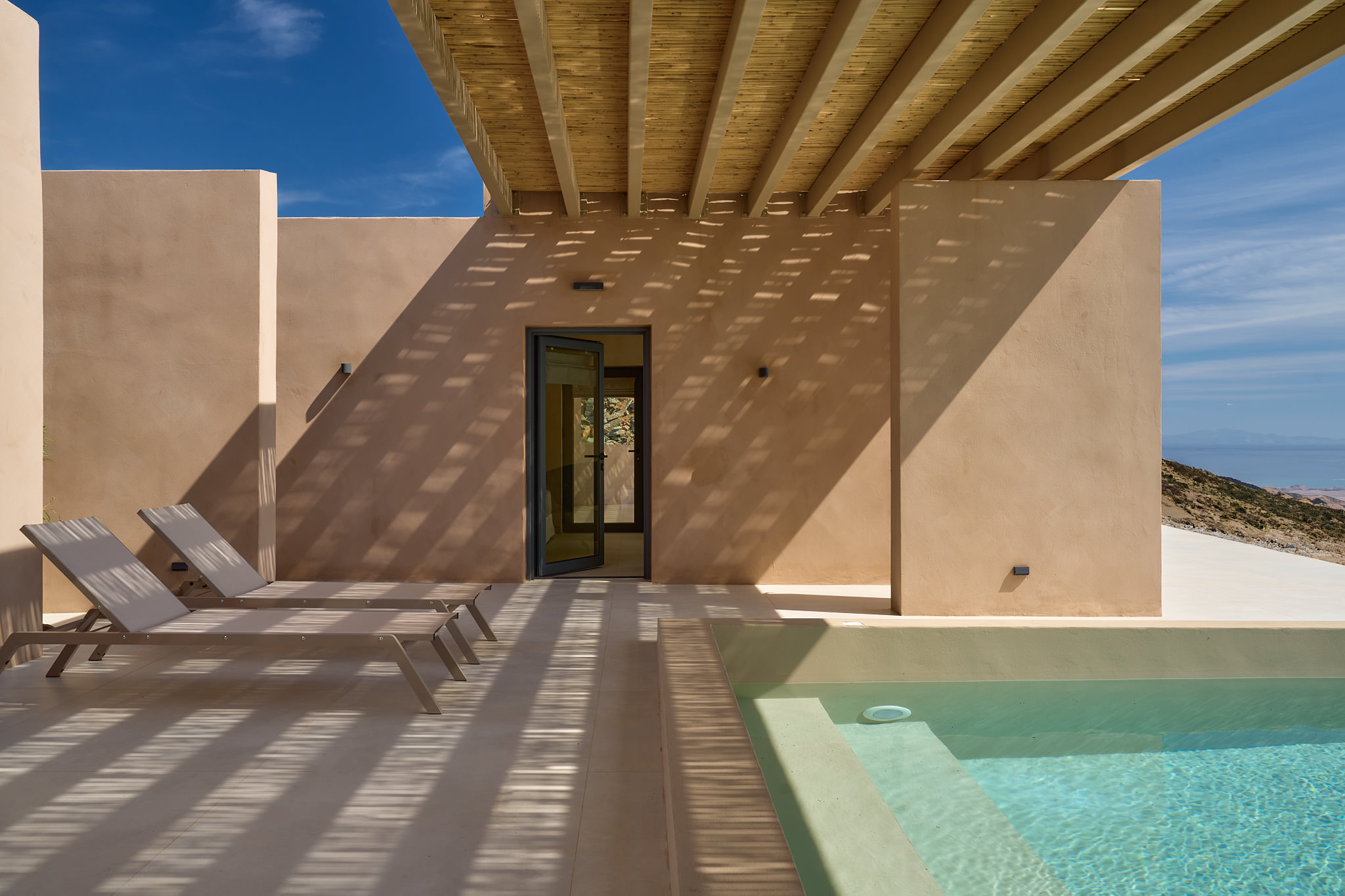 Bring together universal notions of local heritage and rare findings.